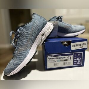 Mizuno Wave Rider Waveknit 3 in Blue and Gray